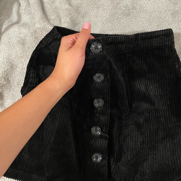 Corduroy mini skirt - Picture 4 of 4